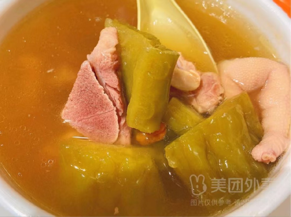 凉瓜炖排骨汤